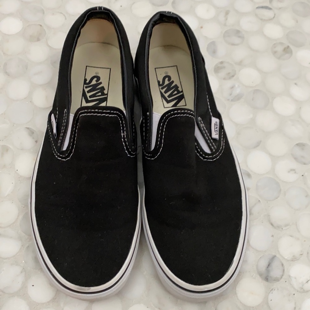 Vans black slip on men’s 6/women’s 7.5 new